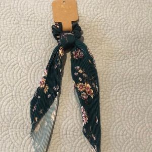 Ribbon Ponytail Holder